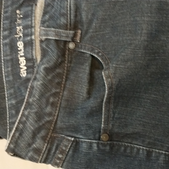 Avenue barely boot cut jeans 20A - Picture 10 of 10